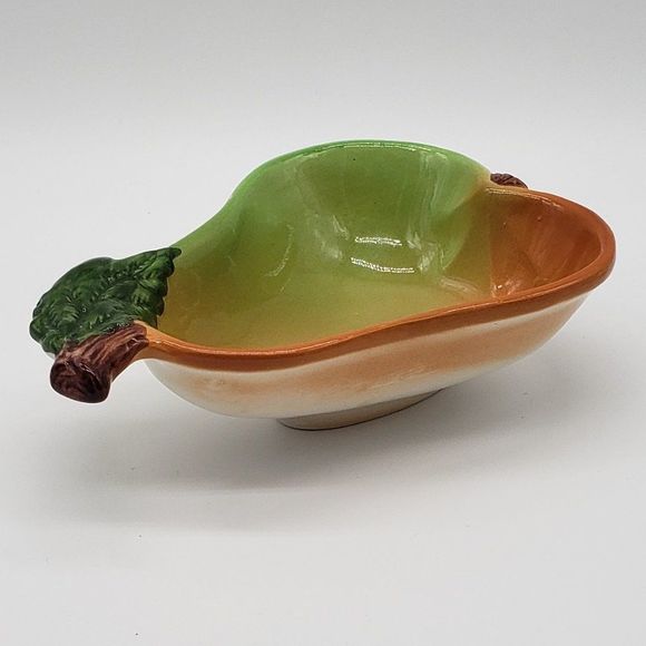 Portuguese Vintage Majolica Ceramic Green to Red Pear Shaped Bowl or Dish - Picture 5 of 13